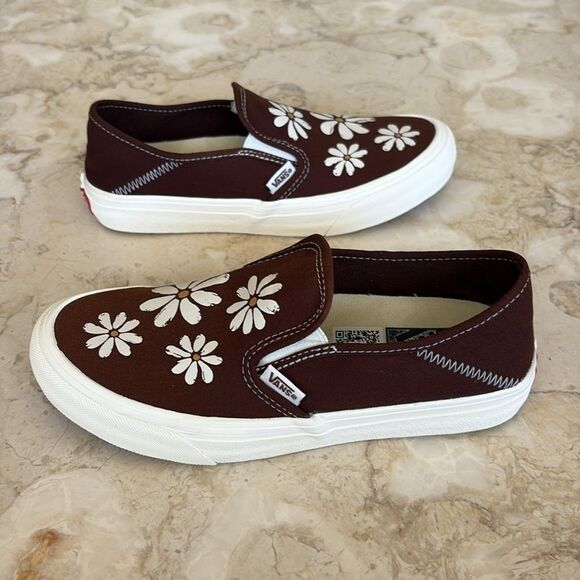 Vans Slip-on Vr3 Sf Painted White Daisies Floral Brown Canvas Skate Sneakers - Picture 6 of 13
